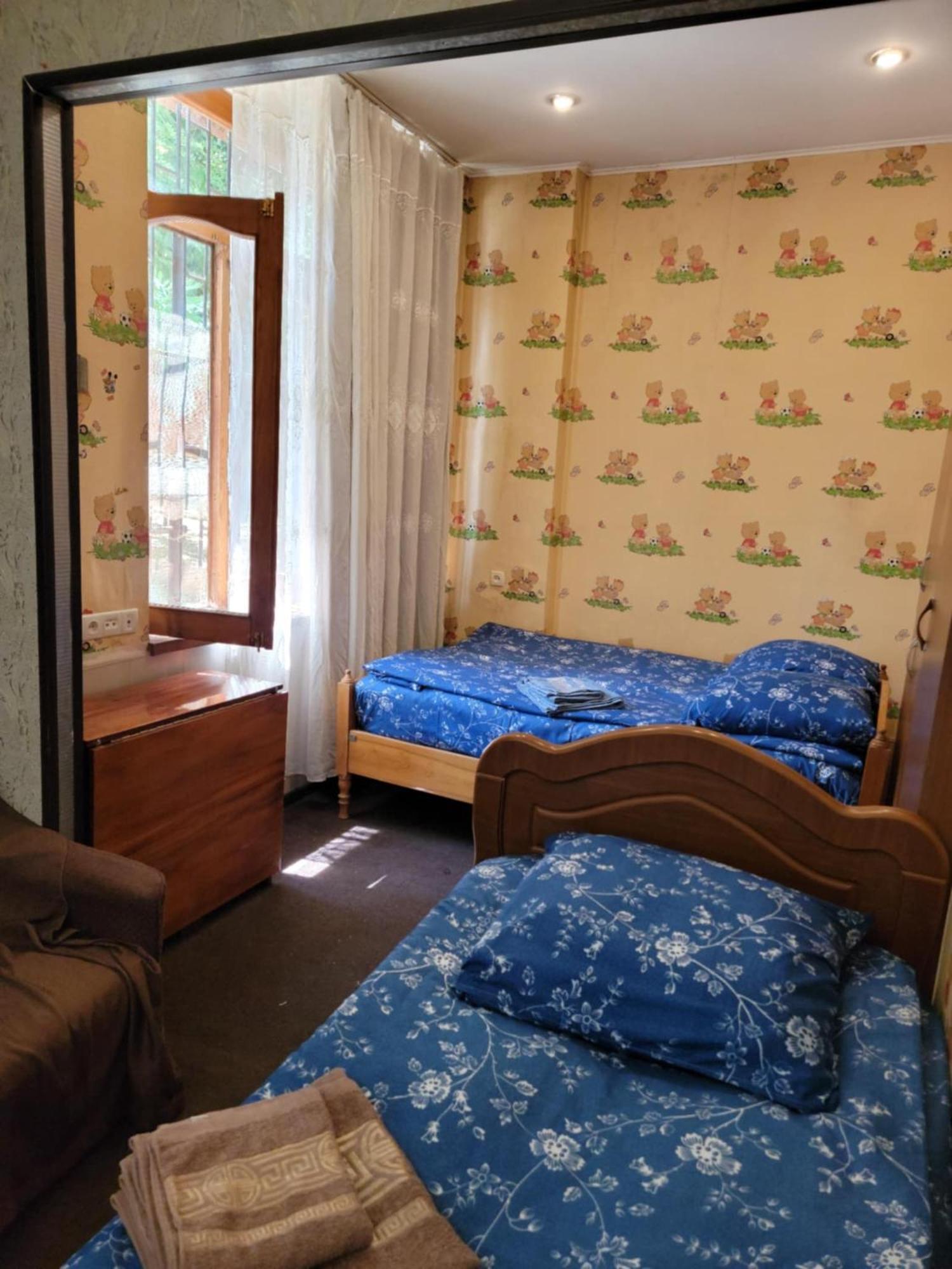 Apartment On Leonidze 18 Тбілісі Екстер'єр фото
